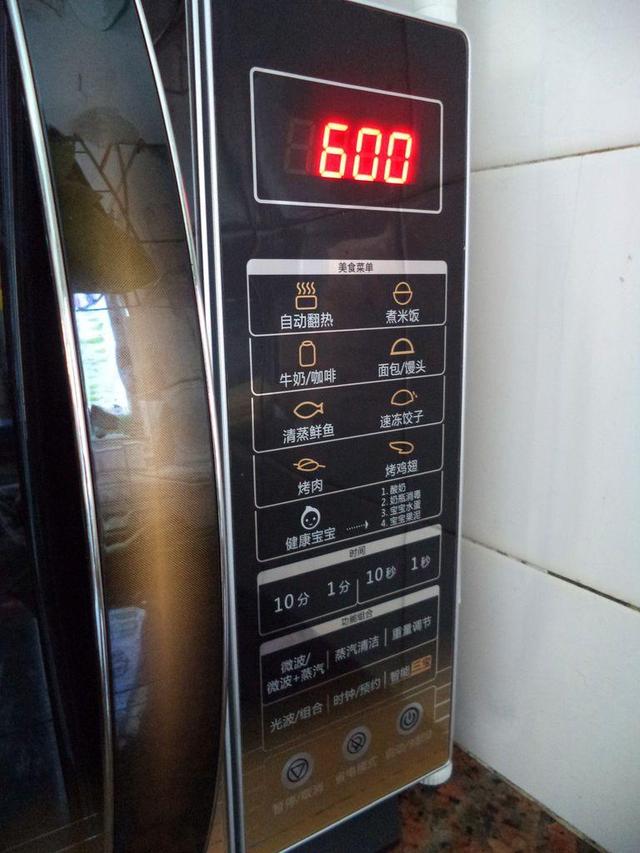 【AG亚娱集团官方】这种生存状态下的病人,正在“拖垮”千万中国家庭(图2) AG亚娱集团官方