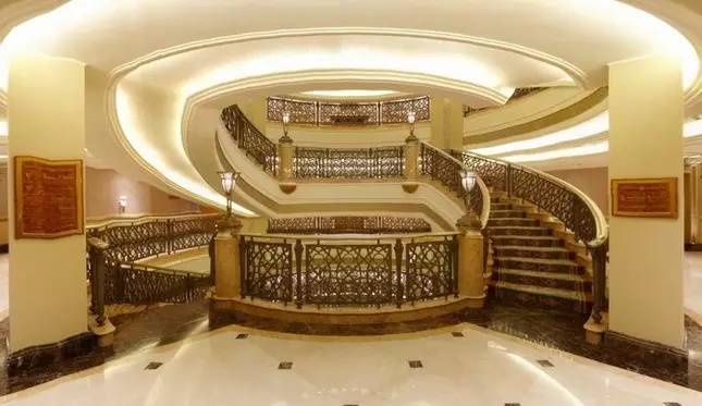 湿气重怎么办?牢记4件事,排湿气,有助于健康:AG亚娱集团官方(图2) AG亚娱集团